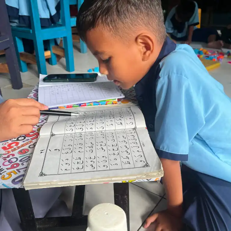 momen keseruan kegiatan di RA Mutiara Islam Kendari | TK Sekolah Playgroup Terbaik di Kendari