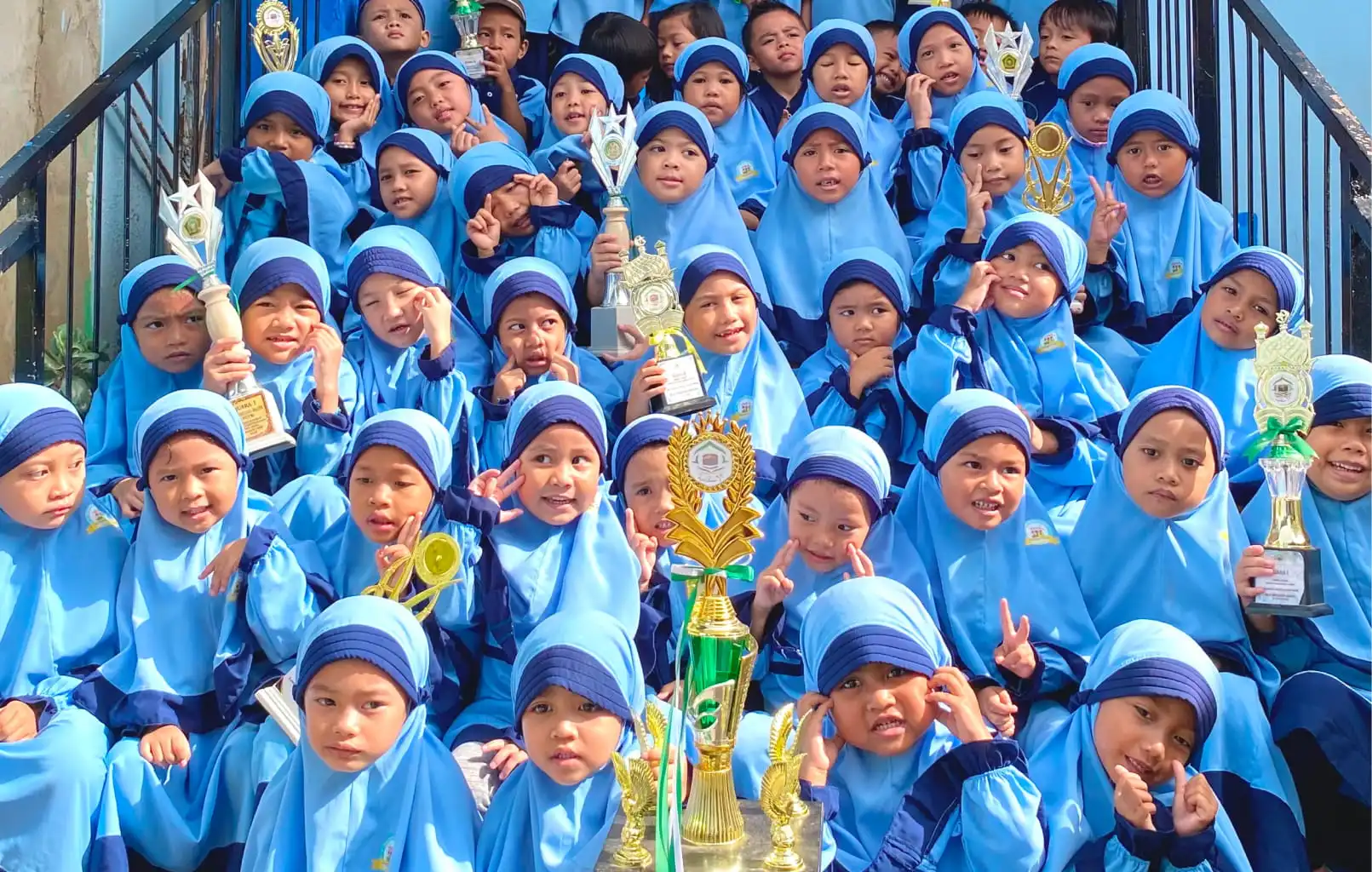 momen keseruan kegiatan di RA Mutiara Islam Kendari | TK Sekolah Playgroup Terbaik di Kendari